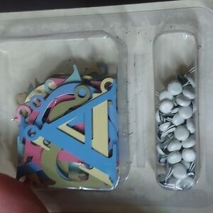 MAKING Memories metal alphabets multi 39 letters , 39 brads